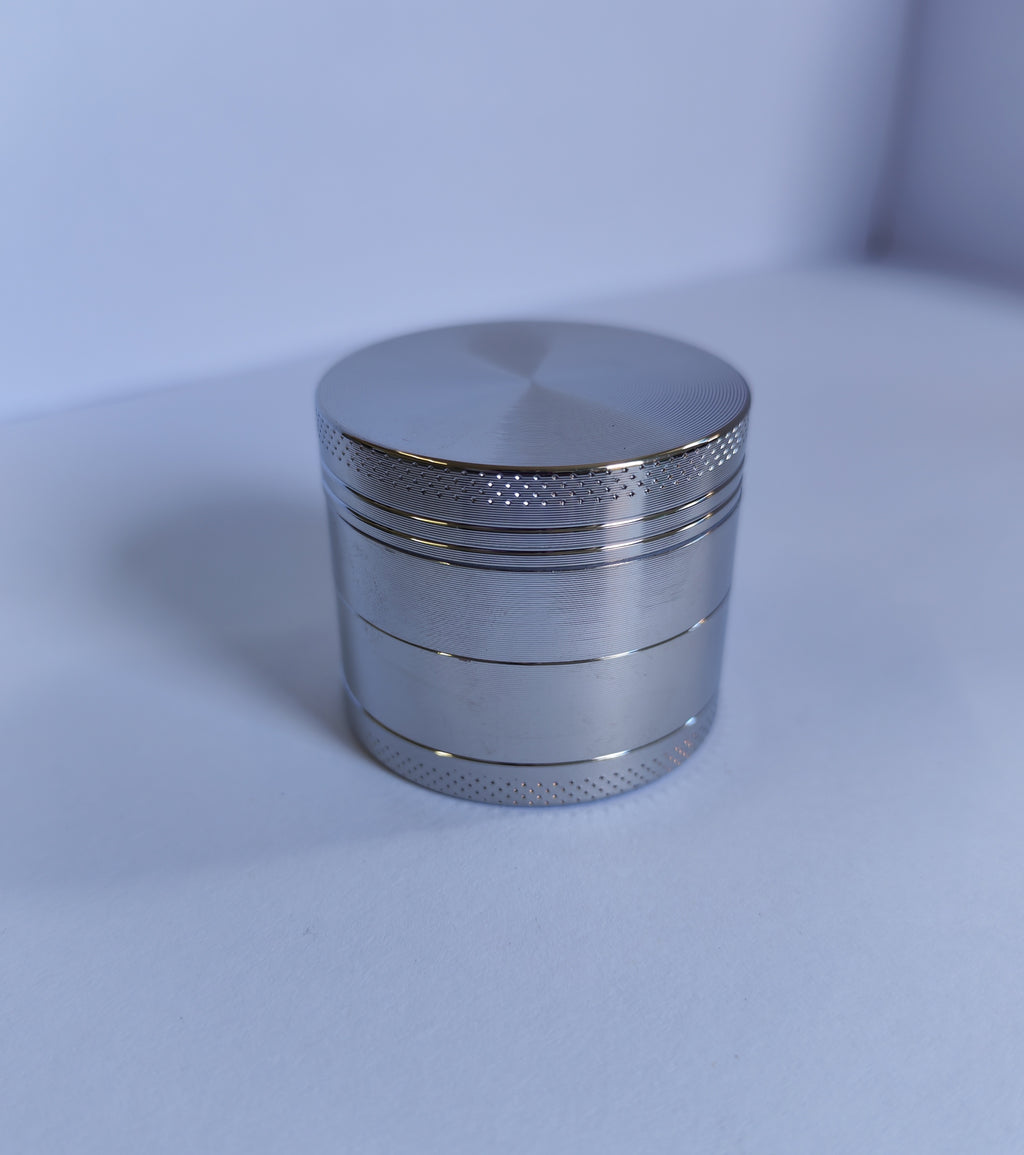 Plain Magnetic 4 Part Grinder