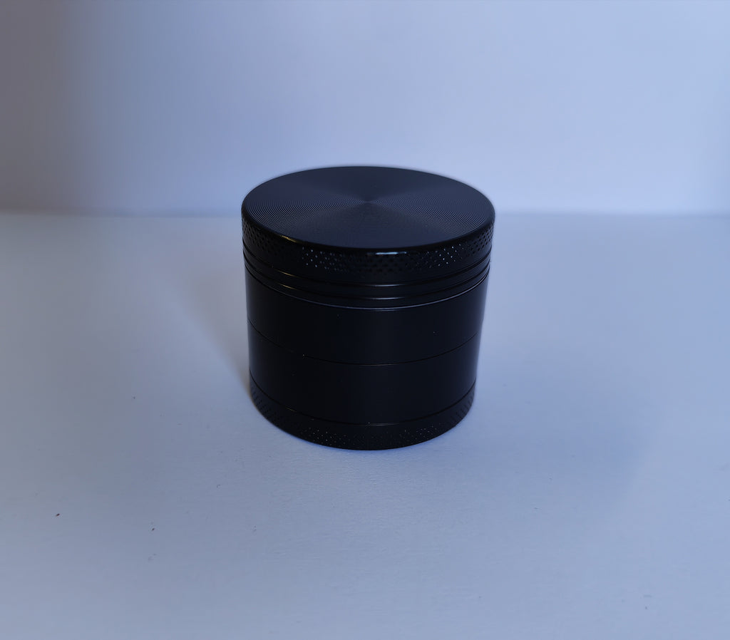 Plain Magnetic 4 Part Grinder