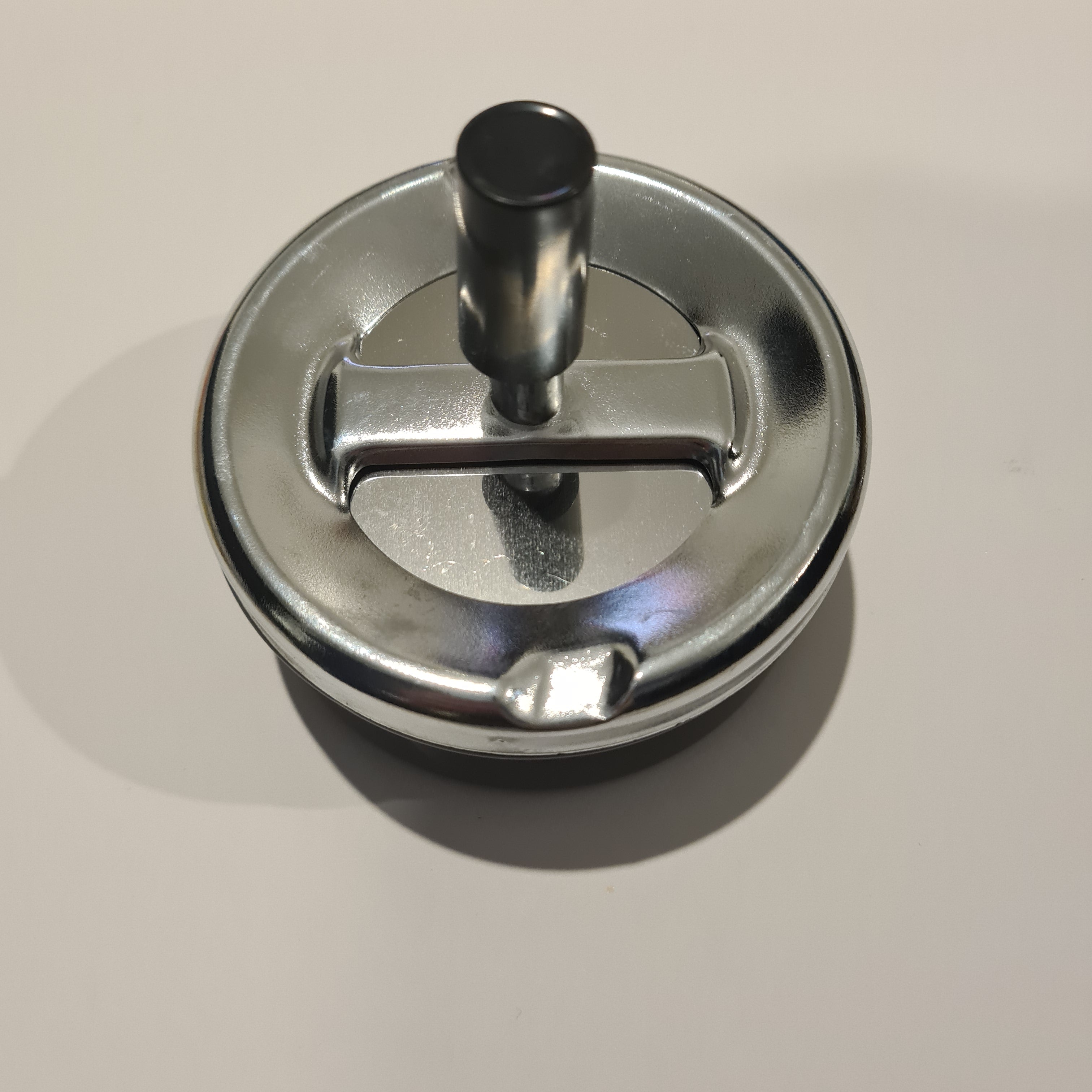 Bull Brand Spinning AshTray